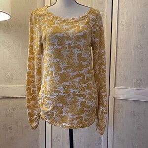 Sundance Mustard and White Long Sleeve Top with Horse Pattern and Ruching